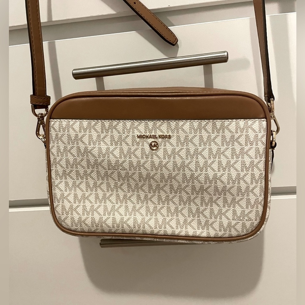 NWOT MICHAEL Michael Kors purse